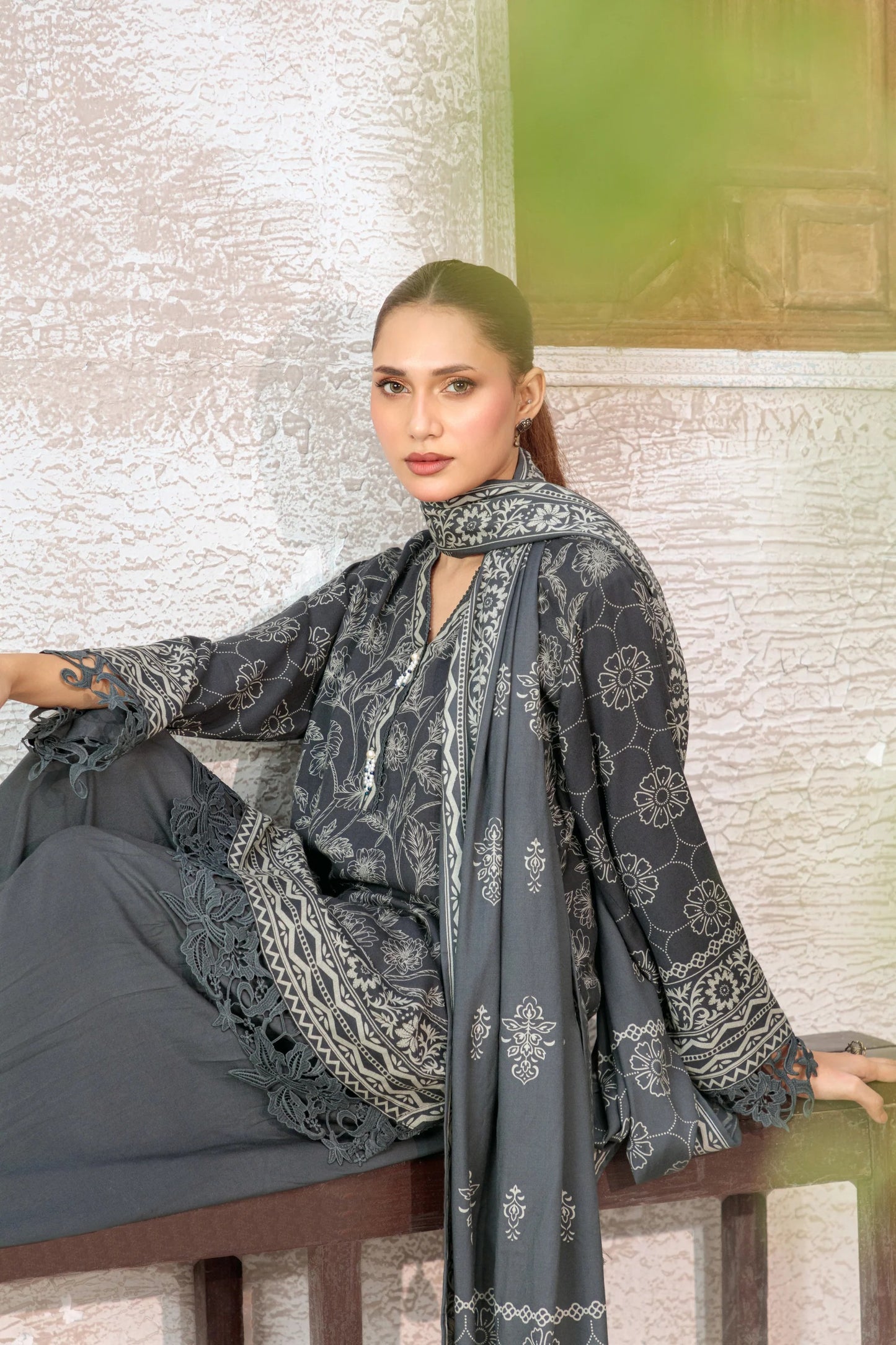 03 Piece Unstitched Pashmina Printed