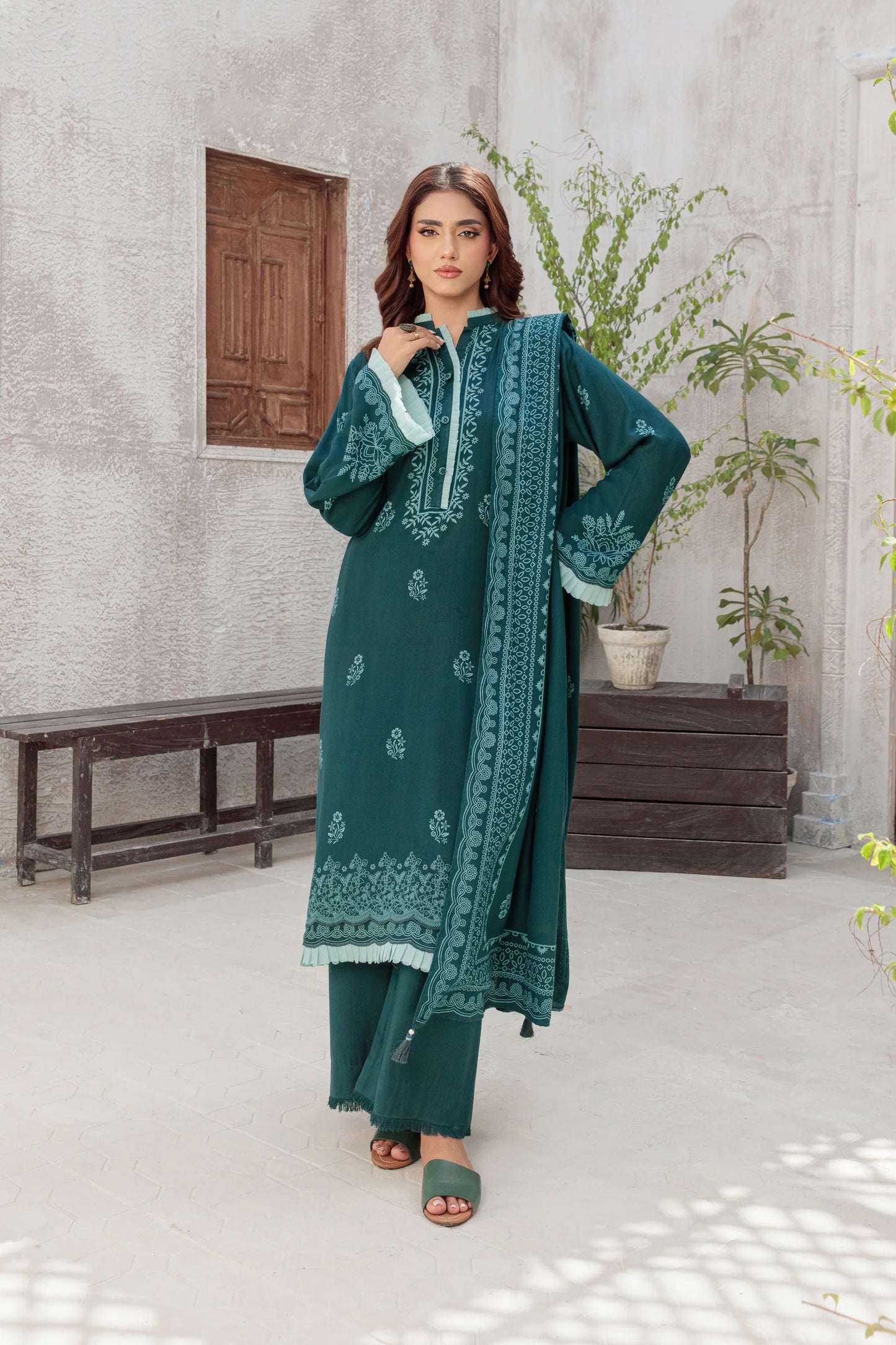 03 Piece Unstitched Pashmina Printed