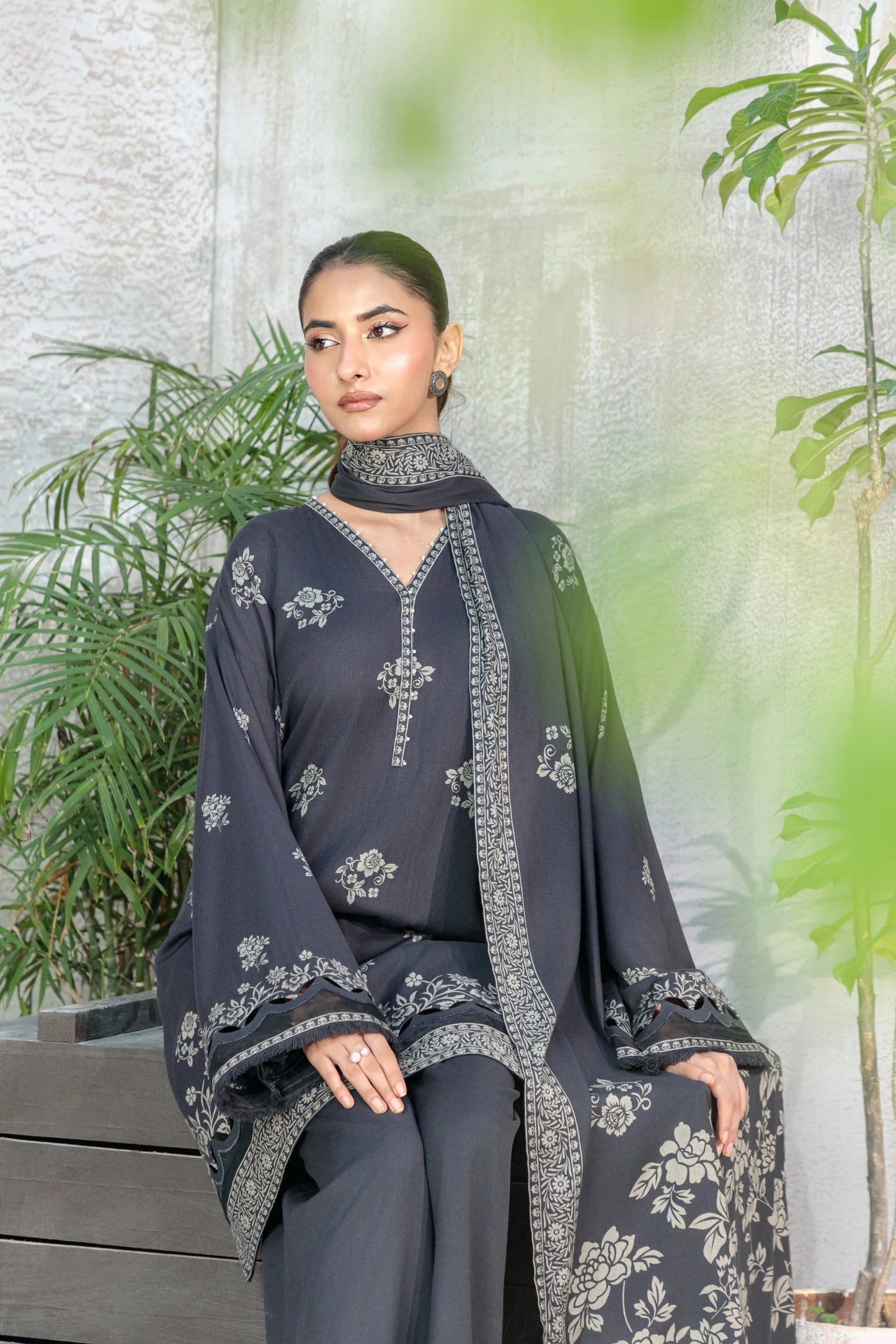 03 Piece Unstitched Pashmina Printed