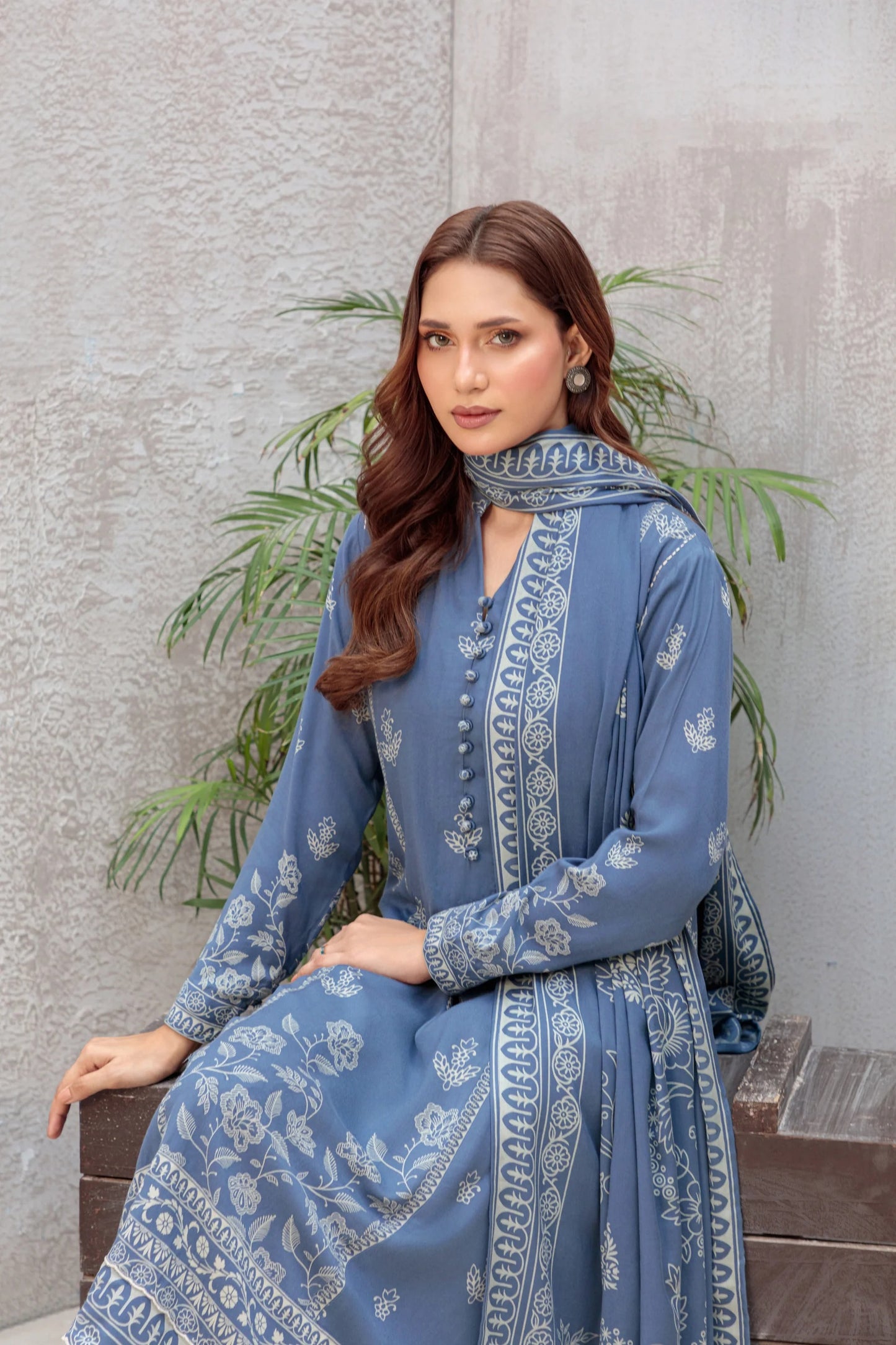03 Piece Unstitched Pashmina Printed
