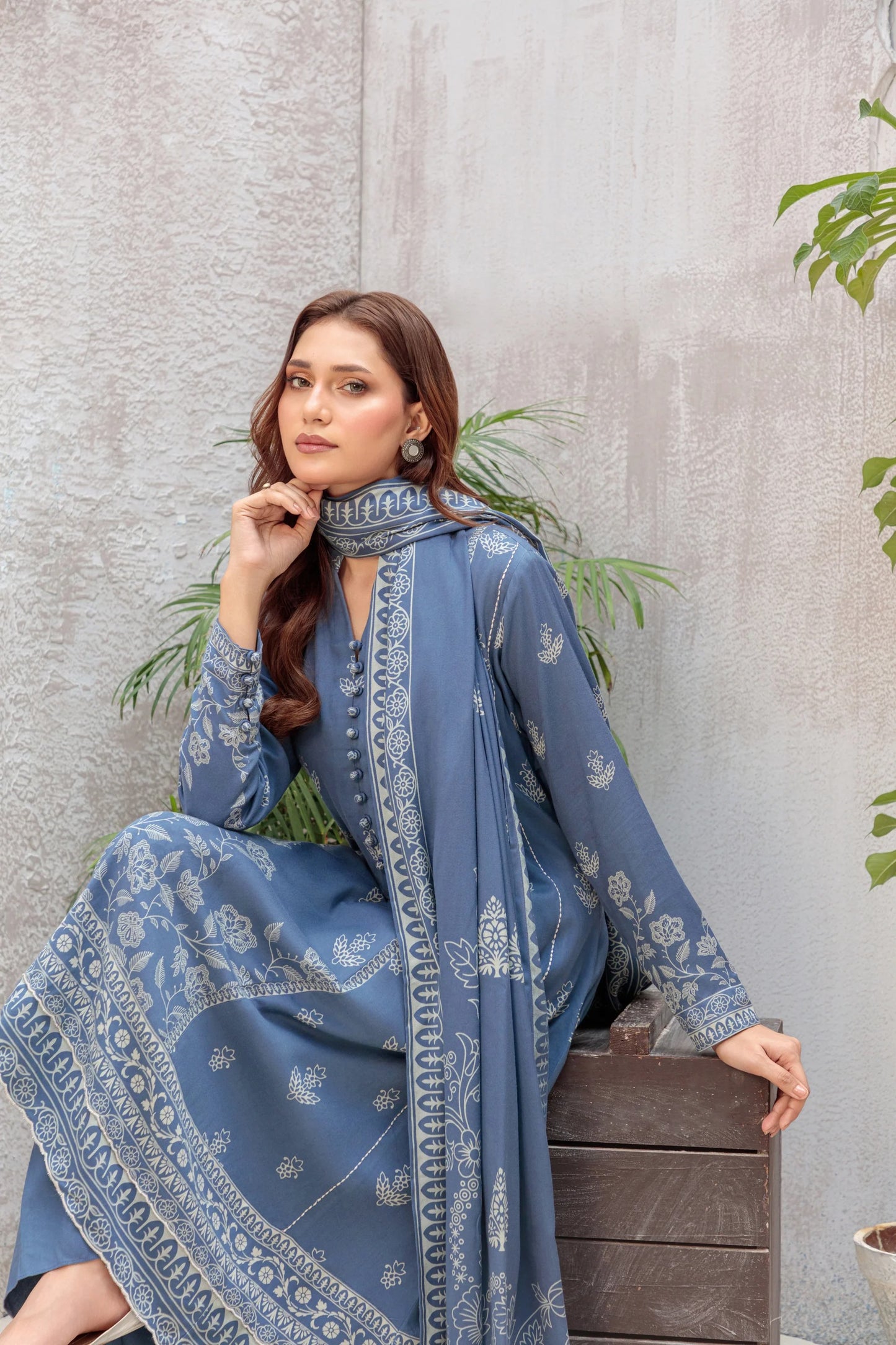 03 Piece Unstitched Pashmina Printed