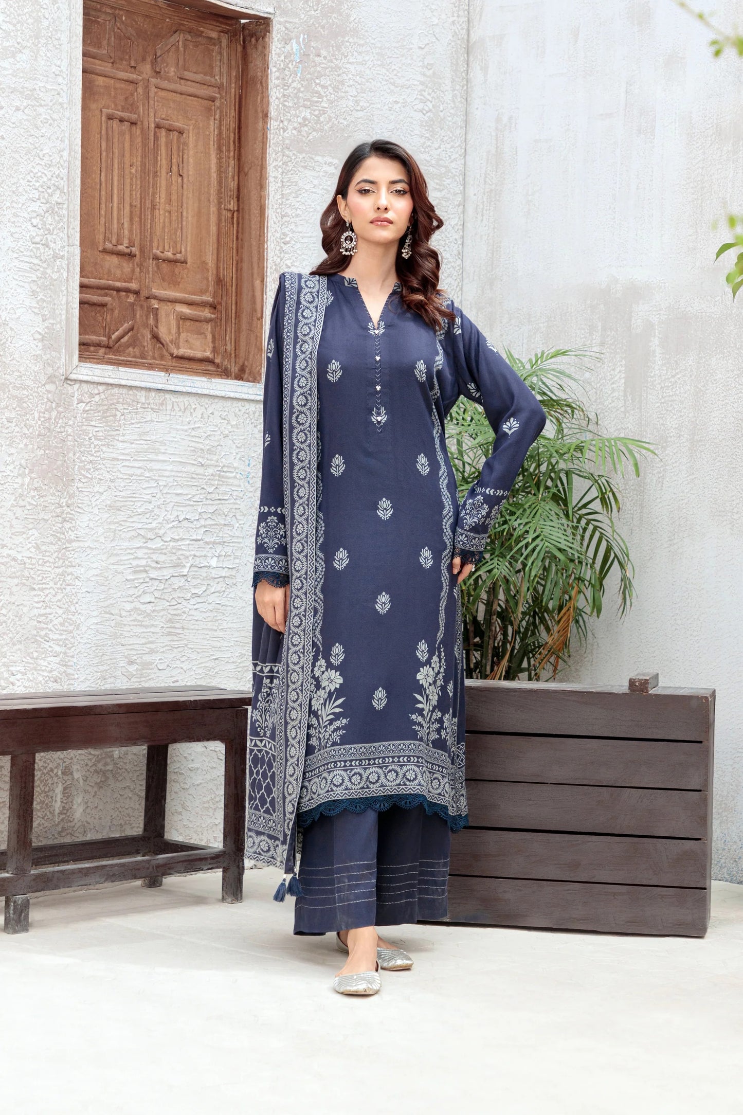 03 Piece Unstitched Pashmina Printed