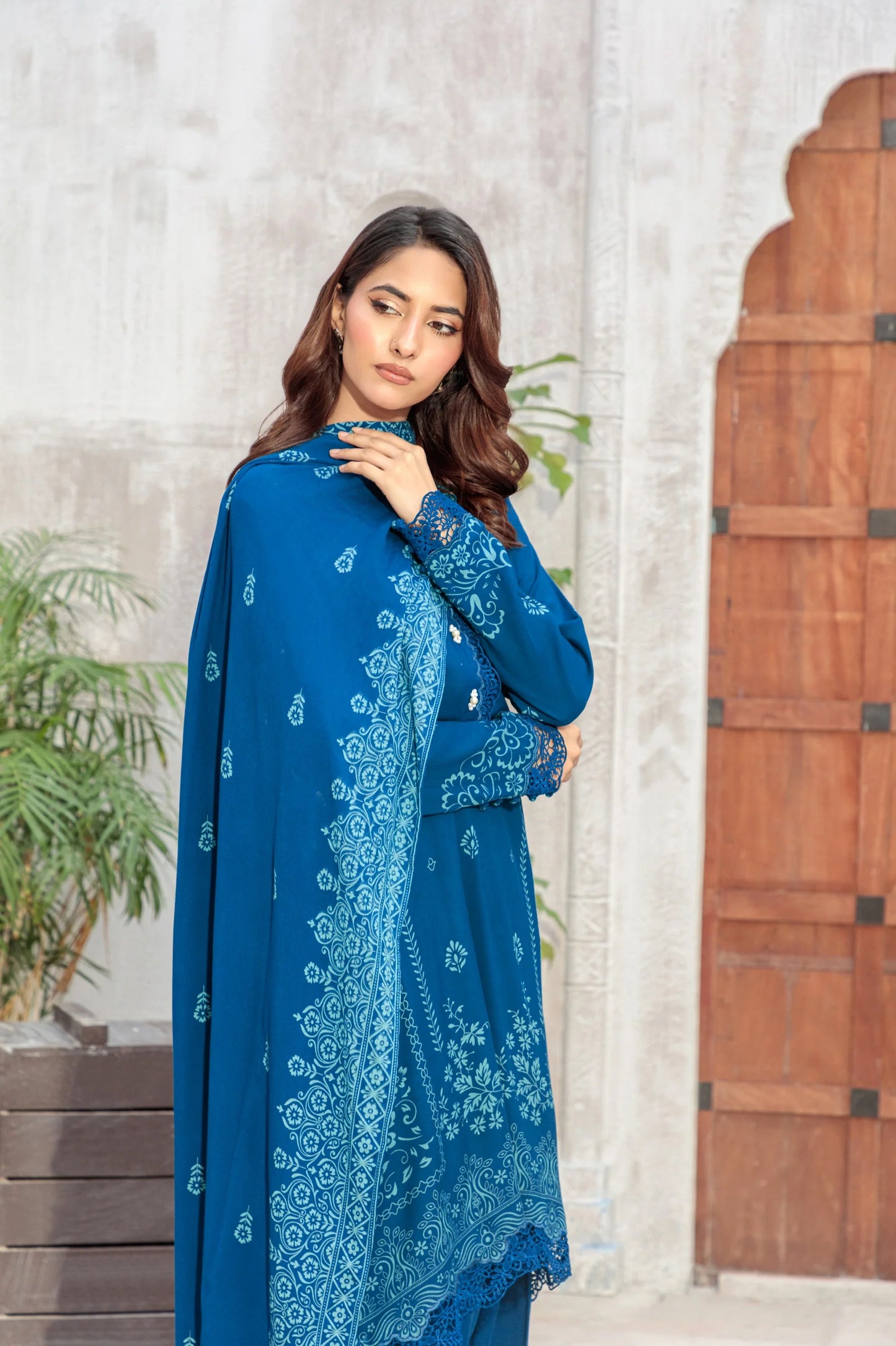 03 Piece Unstitched Pashmina Printed