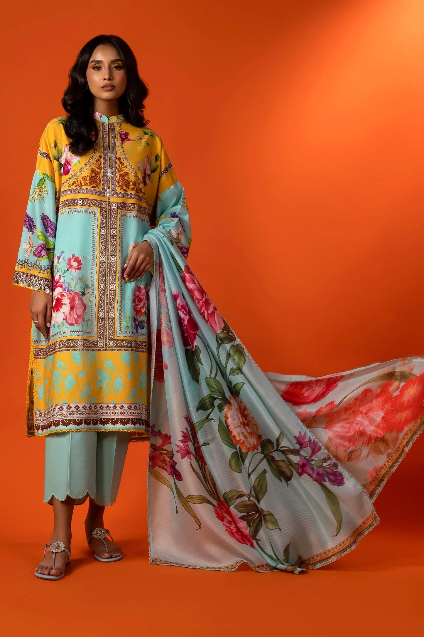 Unstitched Lawn 3 Piece Suit - 9A