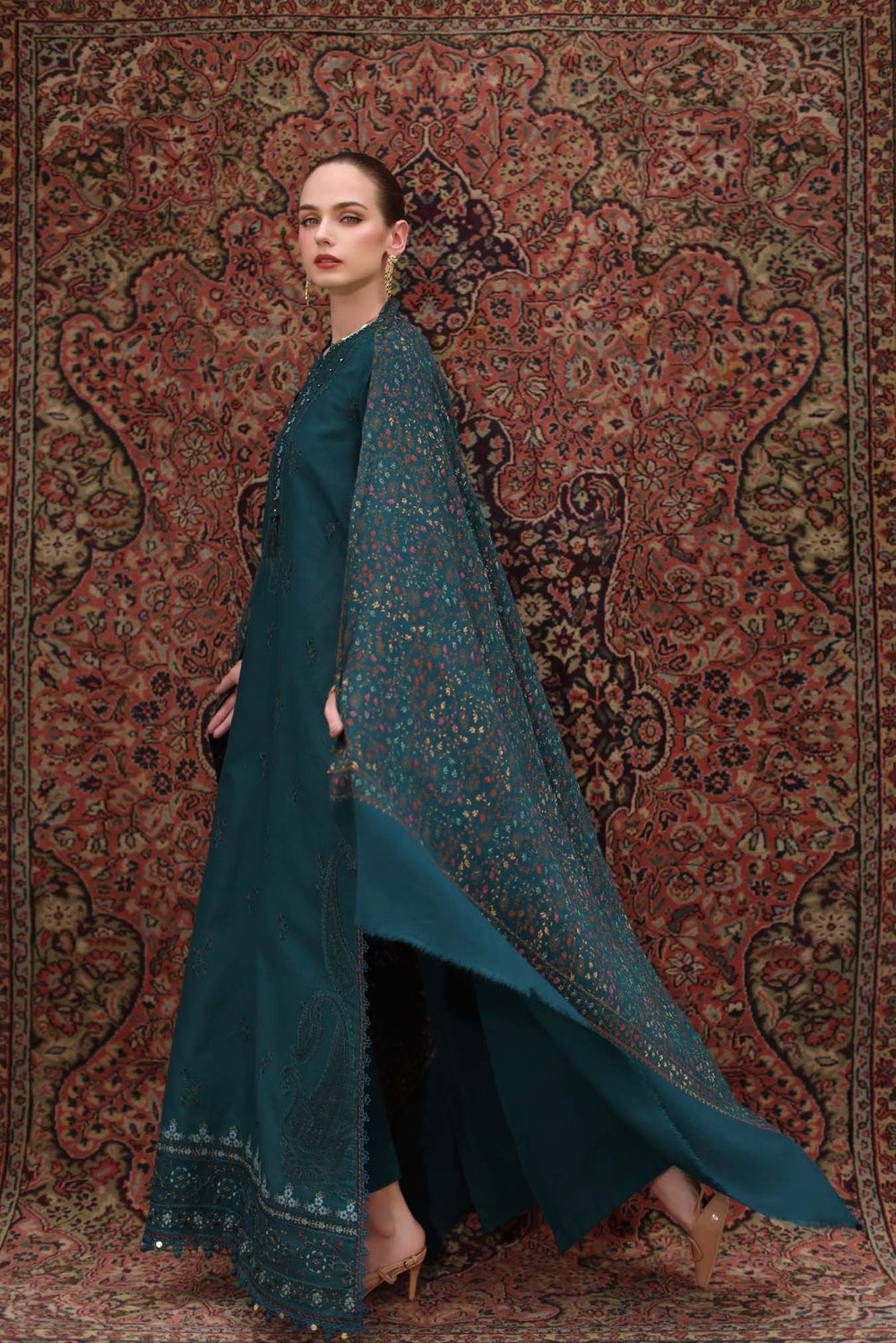 D11-Teal Empress