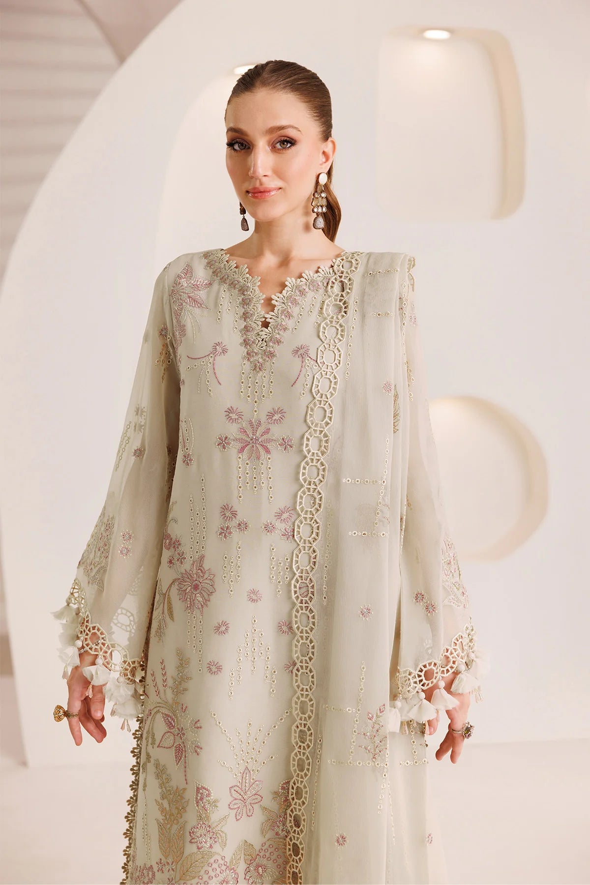 AF-DHG-5033-Raviyah