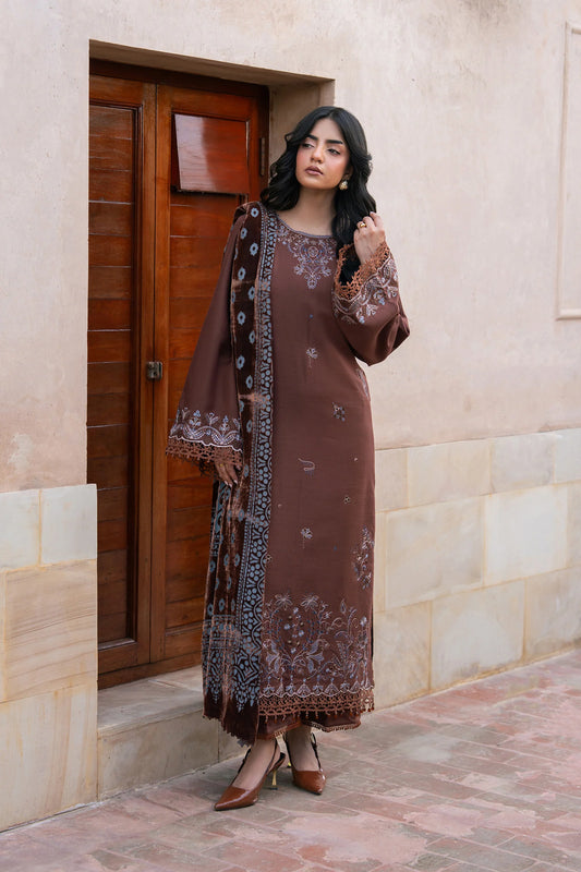 CHOCOLATE BROWN
