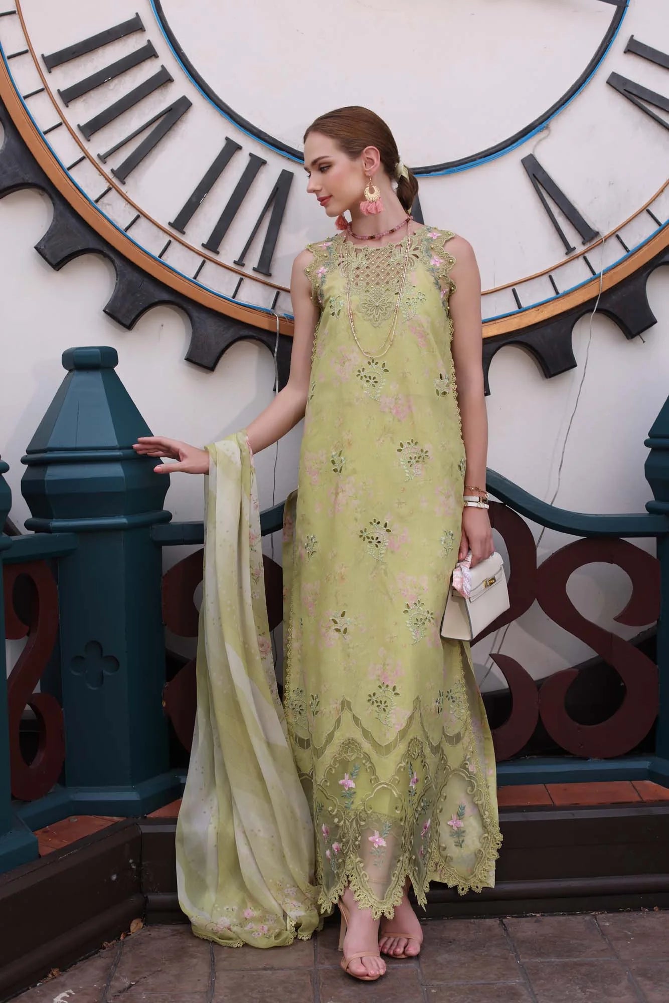 D8- Lime Green