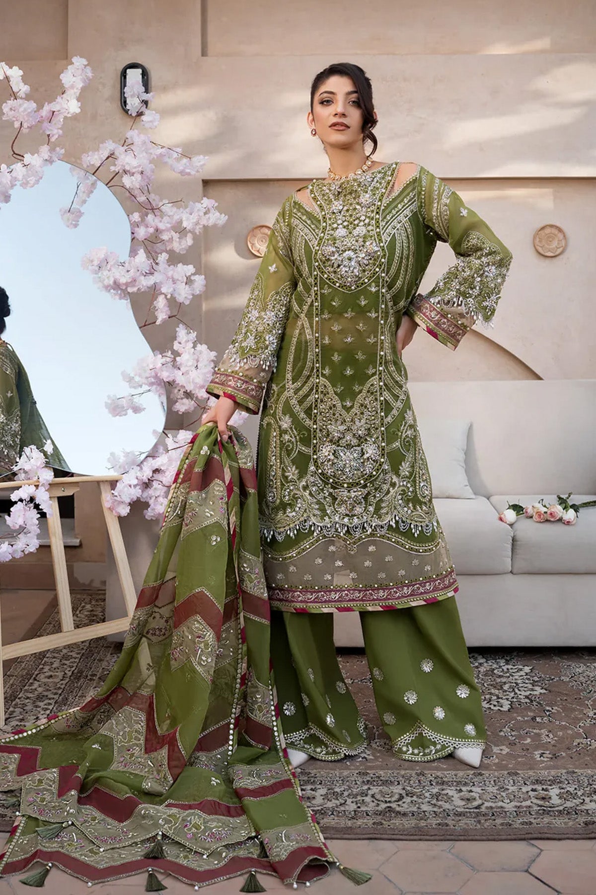 EFH-08 PARWAANA