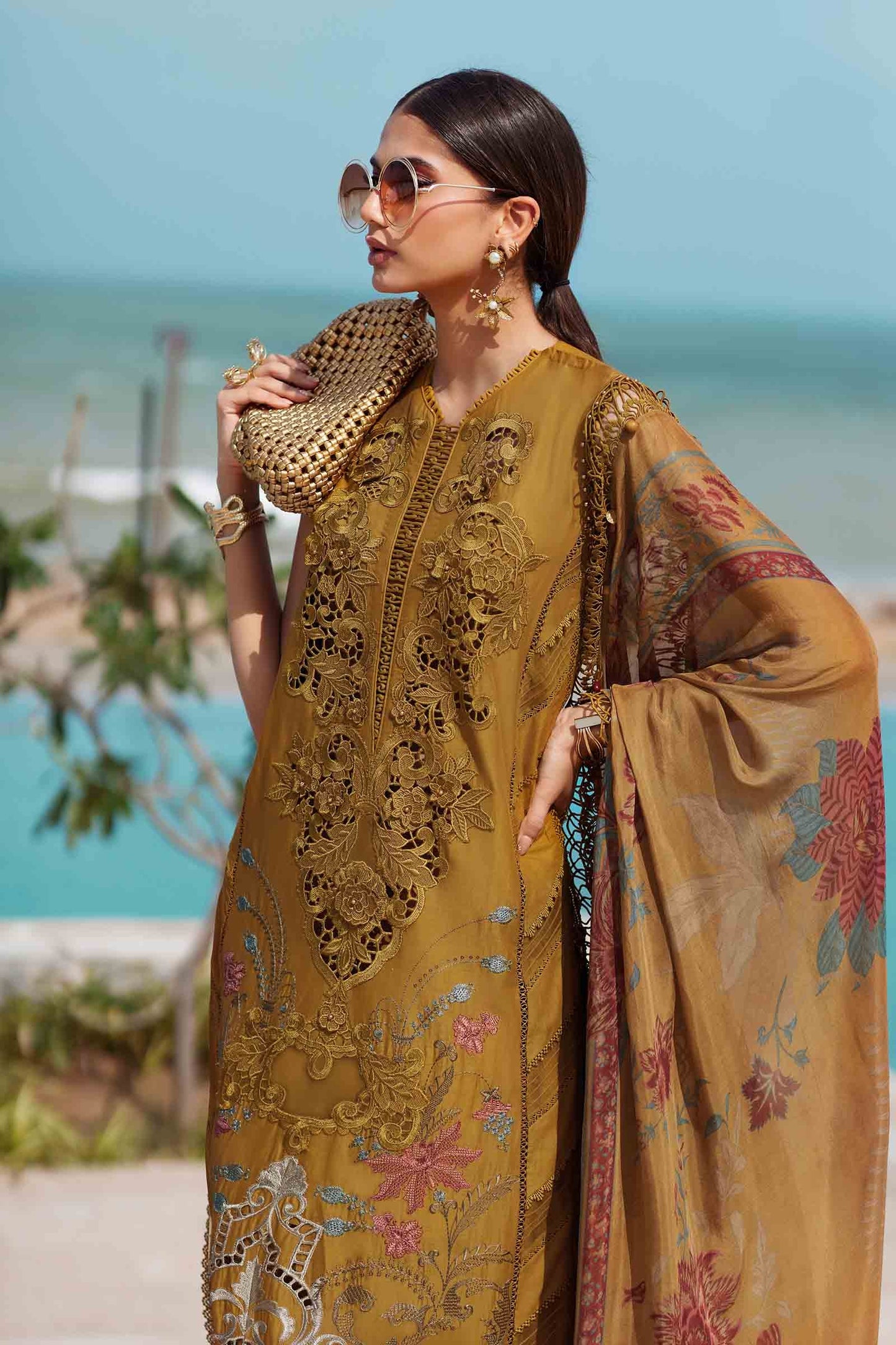 EID LAWN-25-06