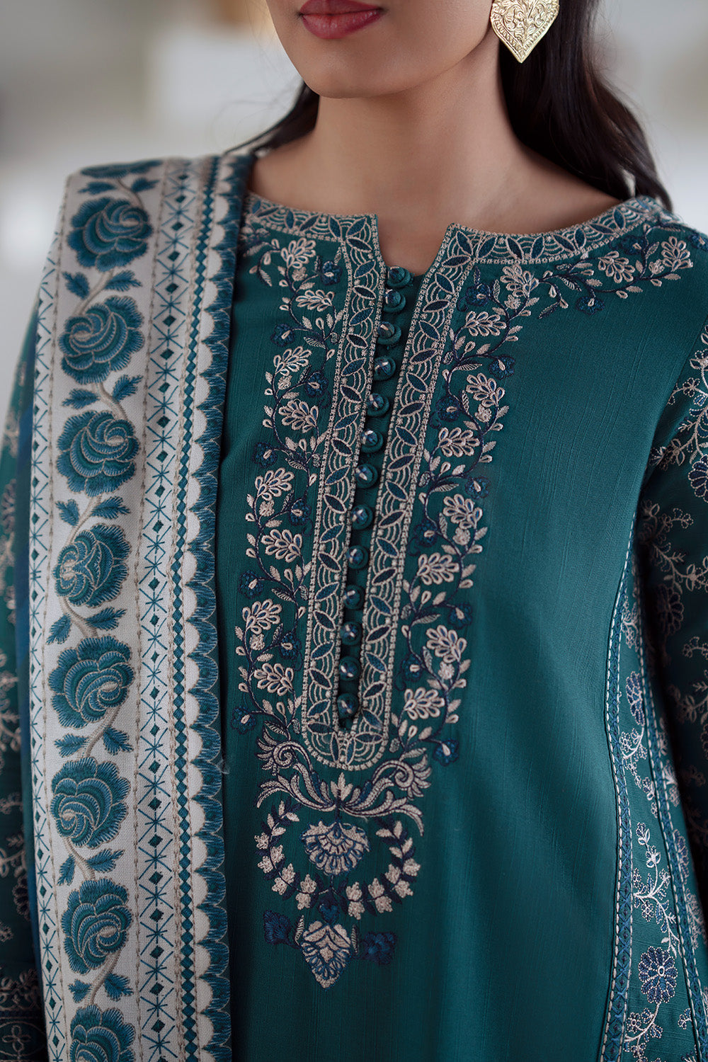 3 Piece Embroidered Khaddar Serina - FSU5675