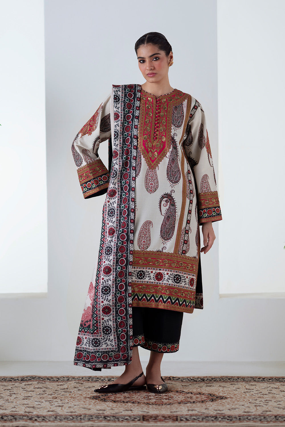 3 Piece Embroidered Khaddar Zohal - FSU5678