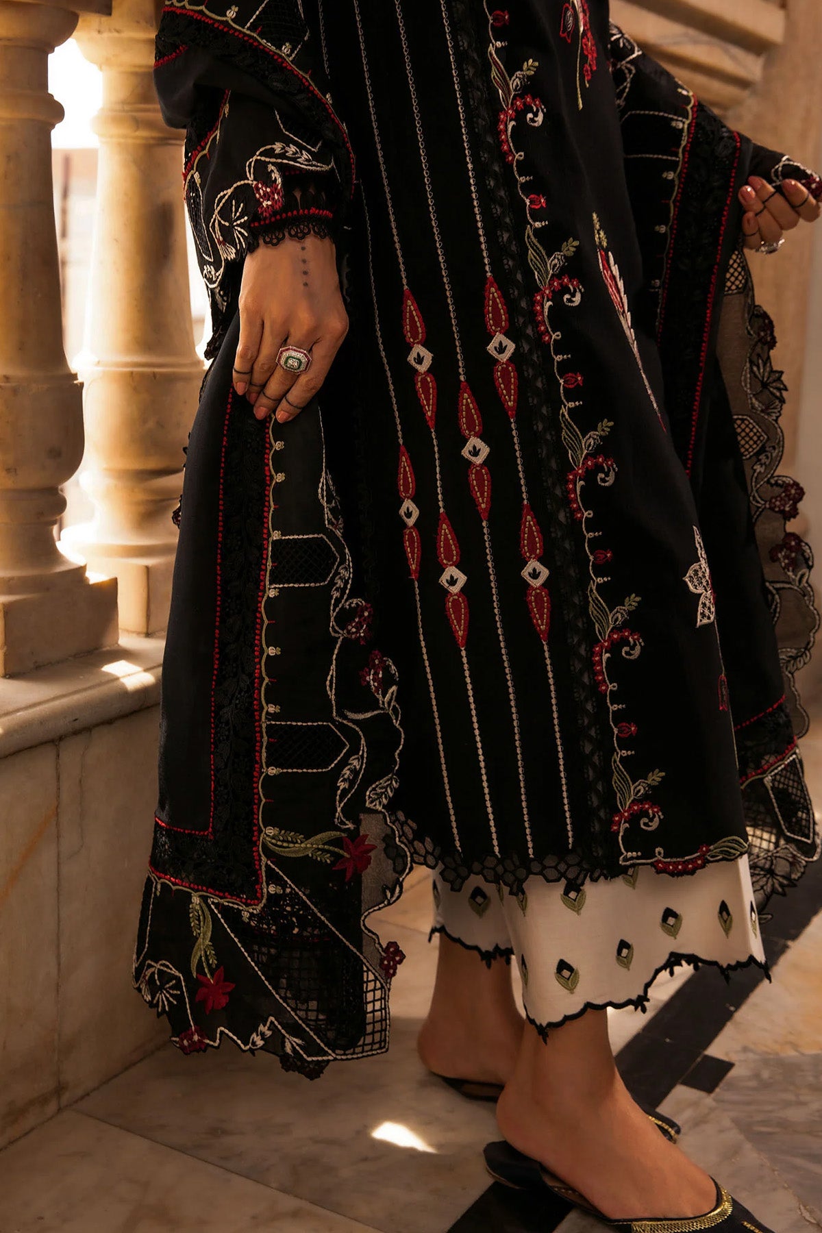 Meenakari