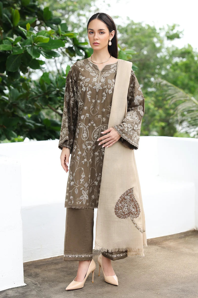 EMBROIDERED KHADDAR UF-4618