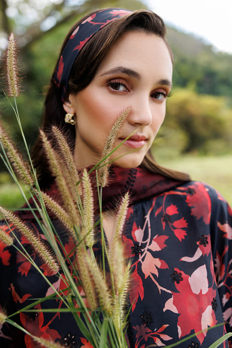 EMBROIDERED LAWN USE-9290