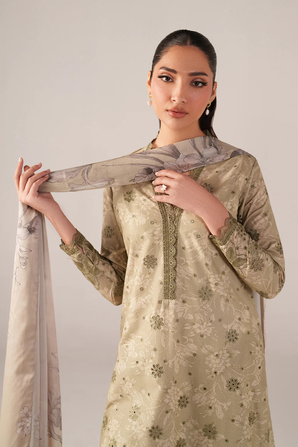 SS-07 Embroidered Lawn