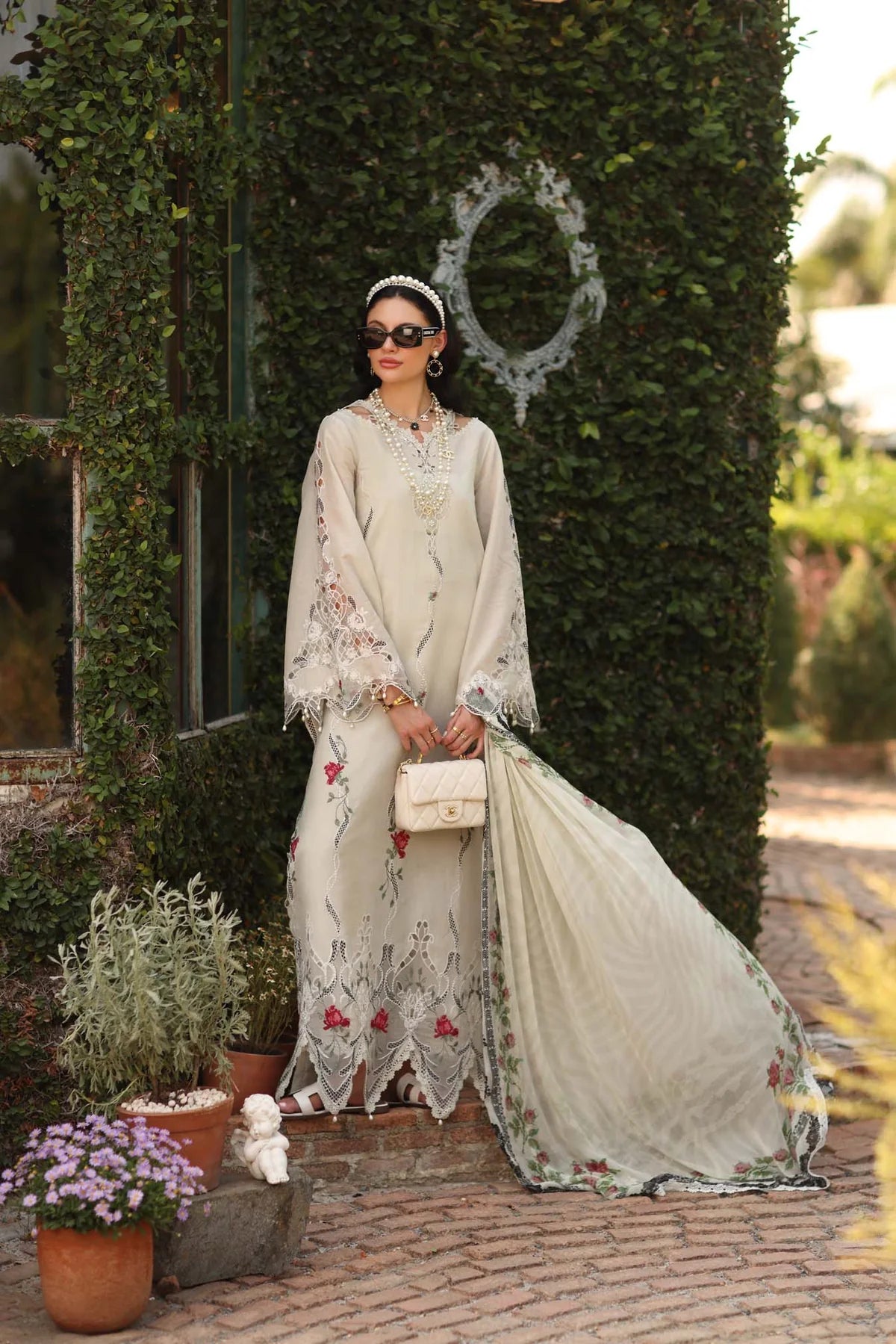 D7 – Ivory Heritage