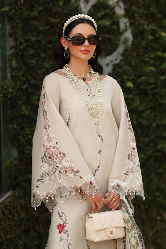 D7 – Ivory Heritage