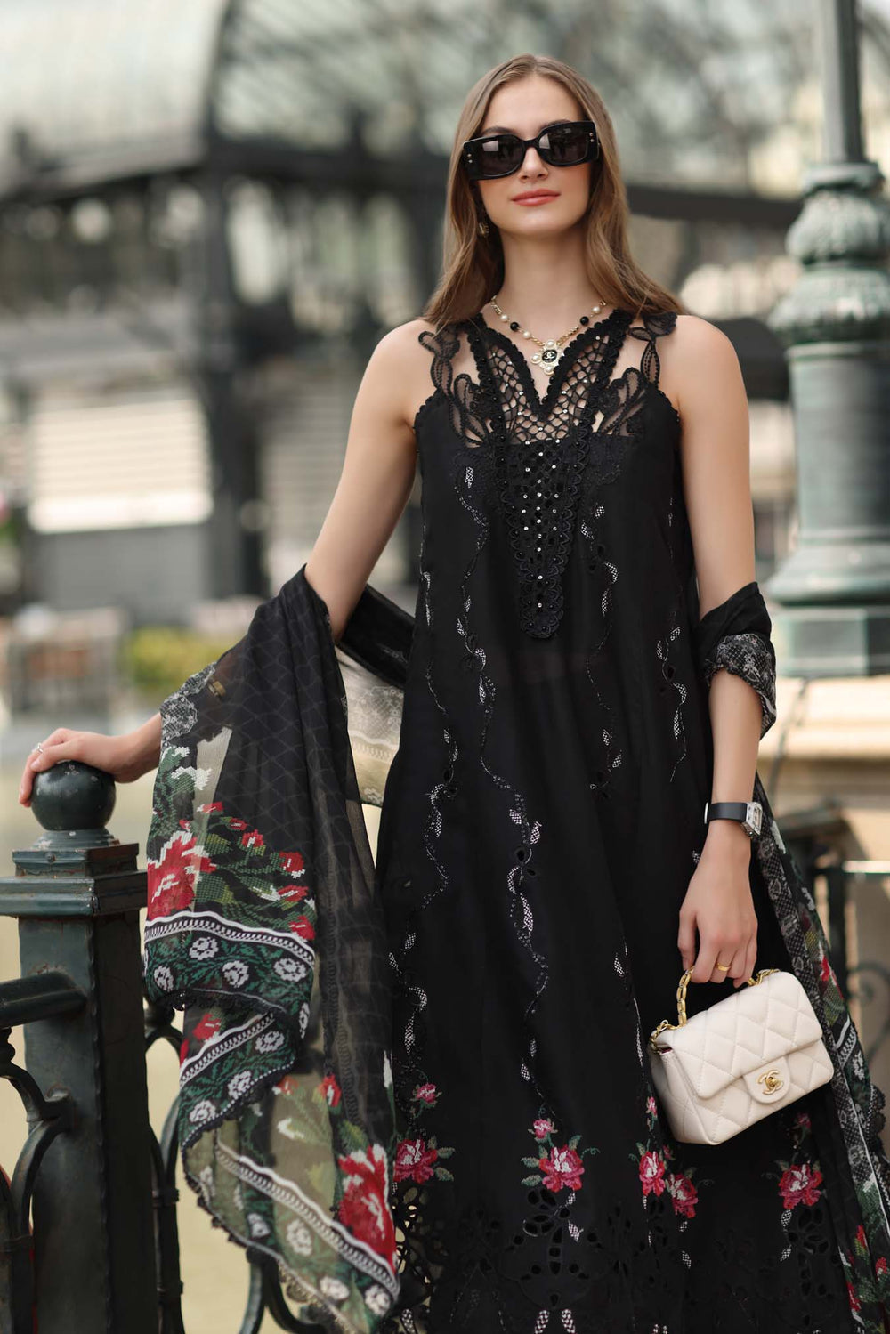 D5 - Celestial Black