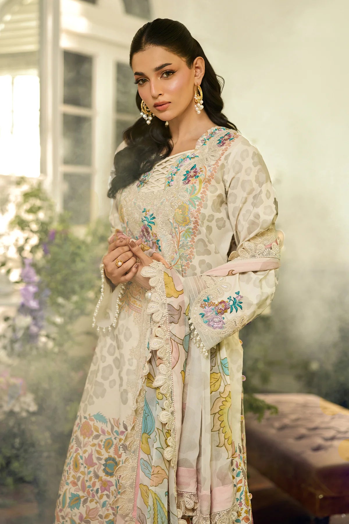 3-PC Unstitched Embroidered Lawn Collection CSN6-16