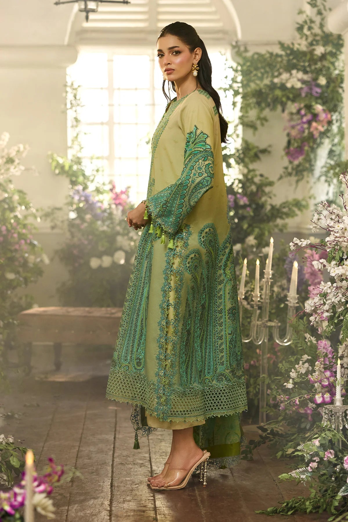 3-PC Unstitched Embroidered Lawn Collection CSN6-18