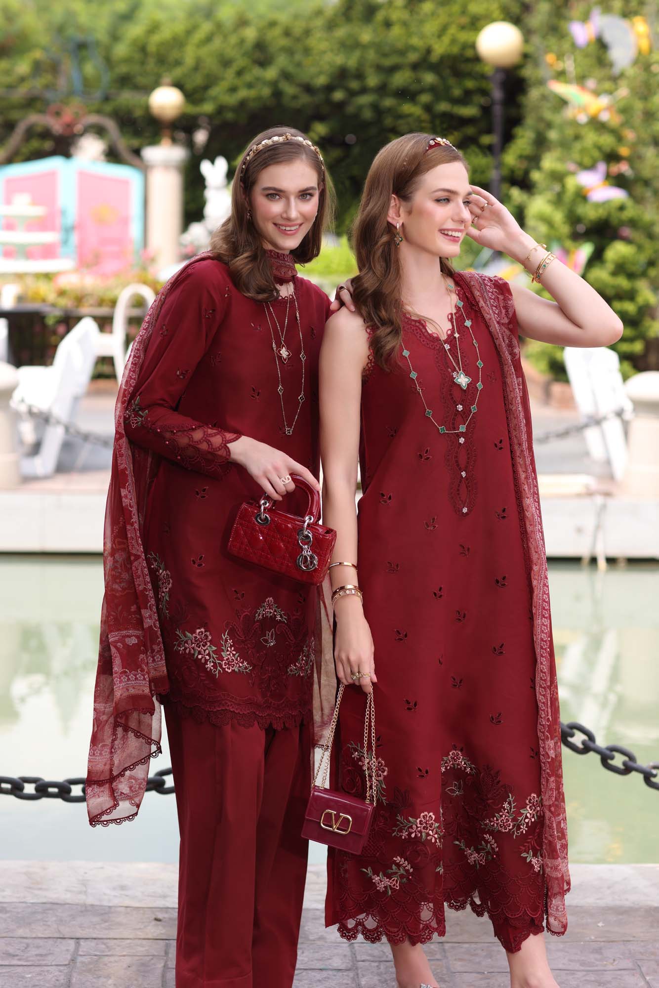 D1 - Mulberry Red