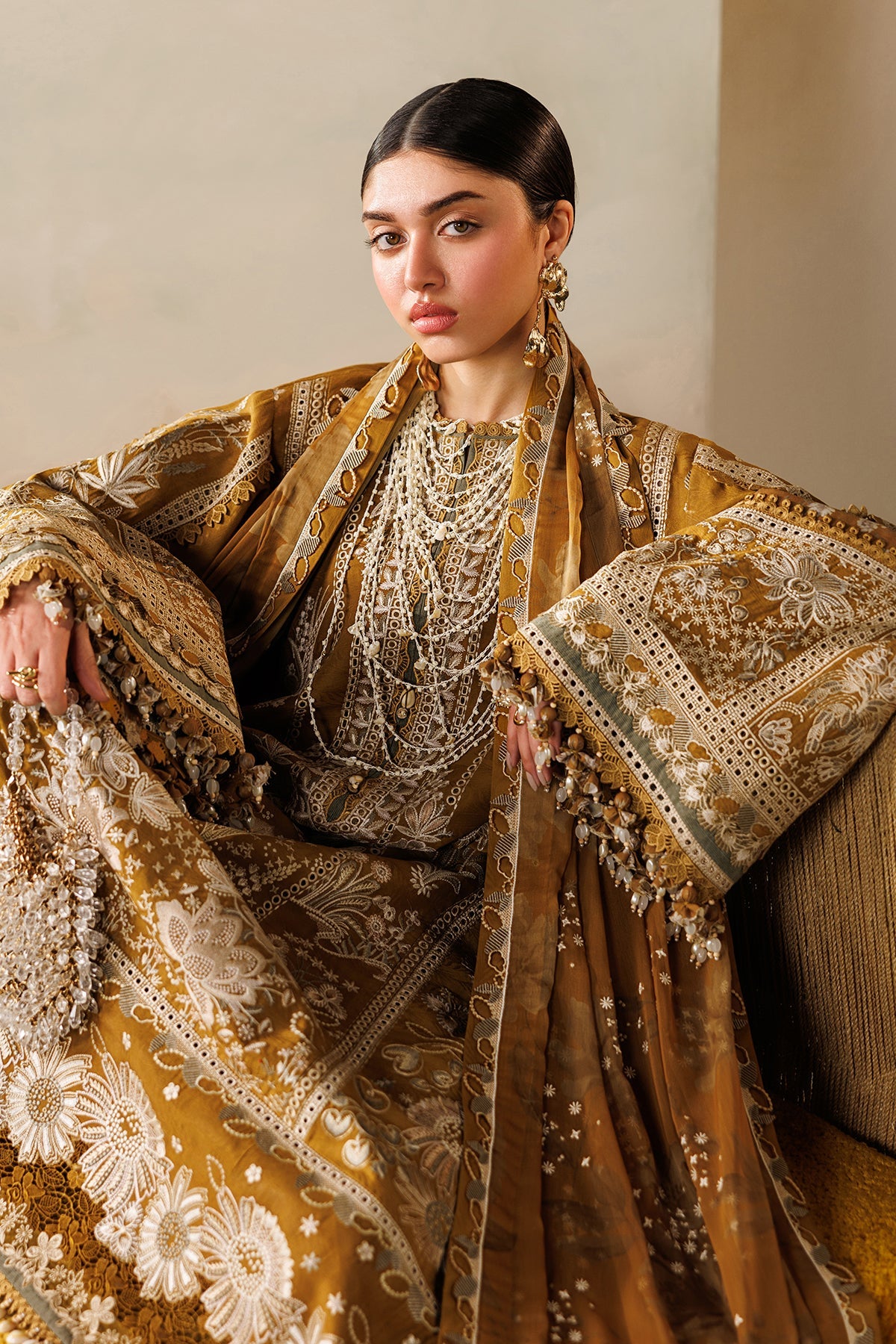 EMBROIDERED LAWN EL26-D07 UNSTITCHED