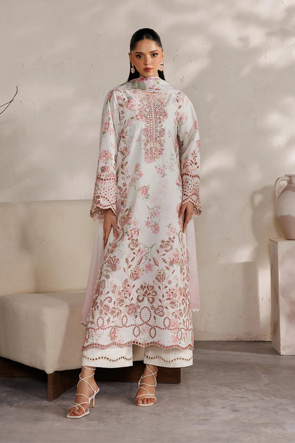 IBE-04 Embroidered Lawn