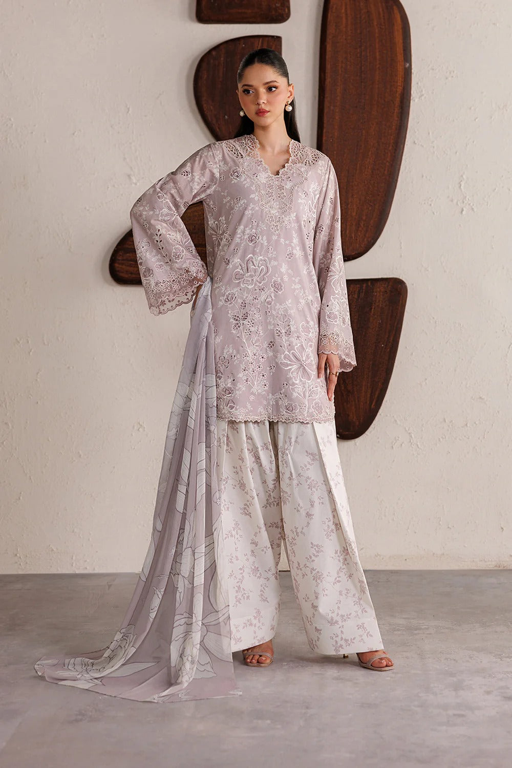 IBE-04 Embroidered Lawn