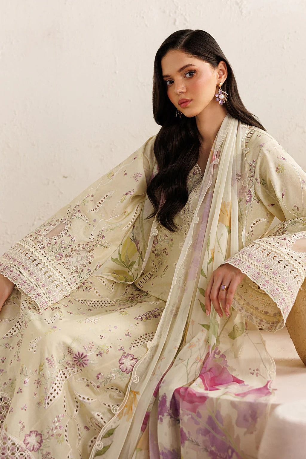 IBE-08 Embroidered Lawn