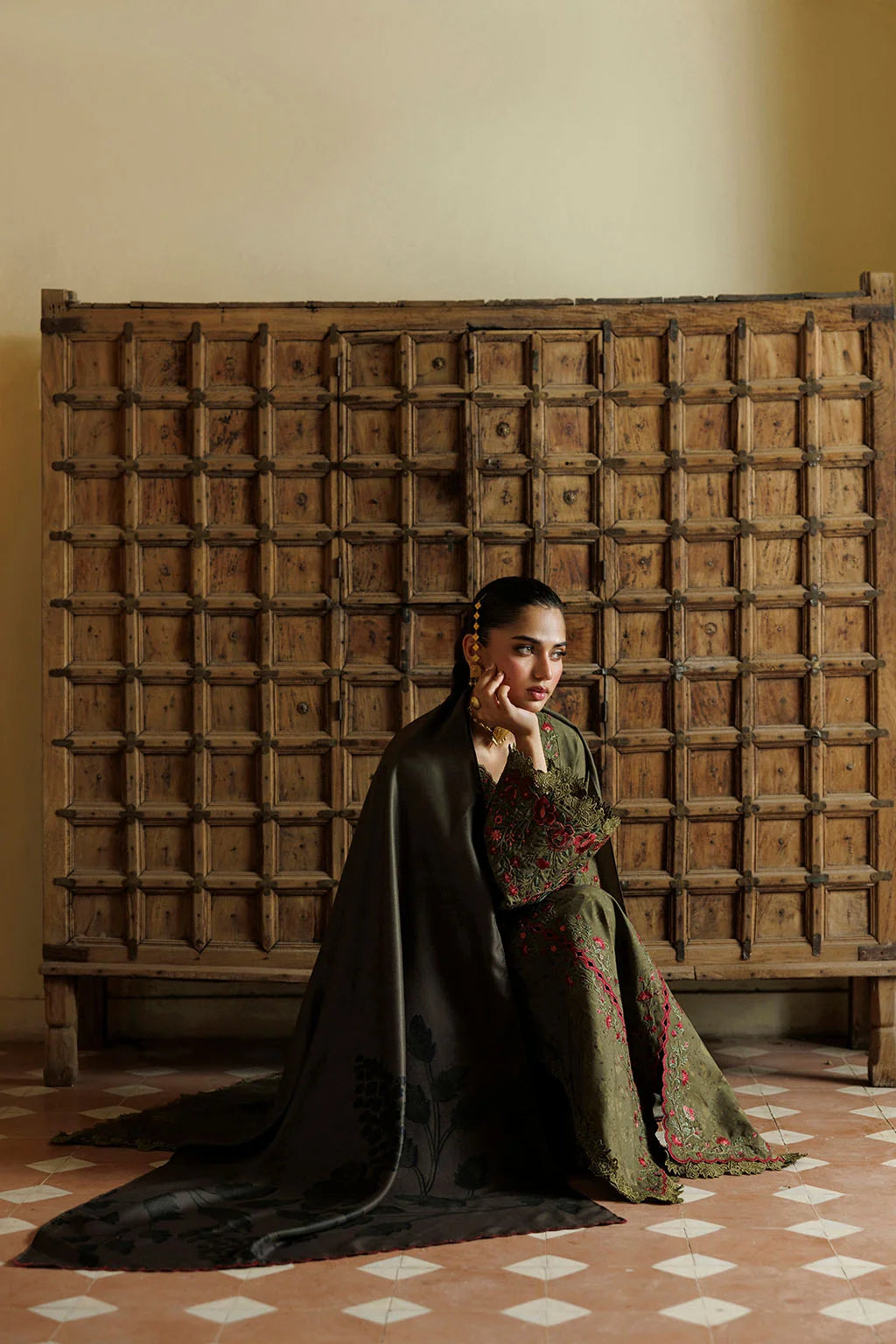 IPF-27 Embroidered Printed Viscose Linen