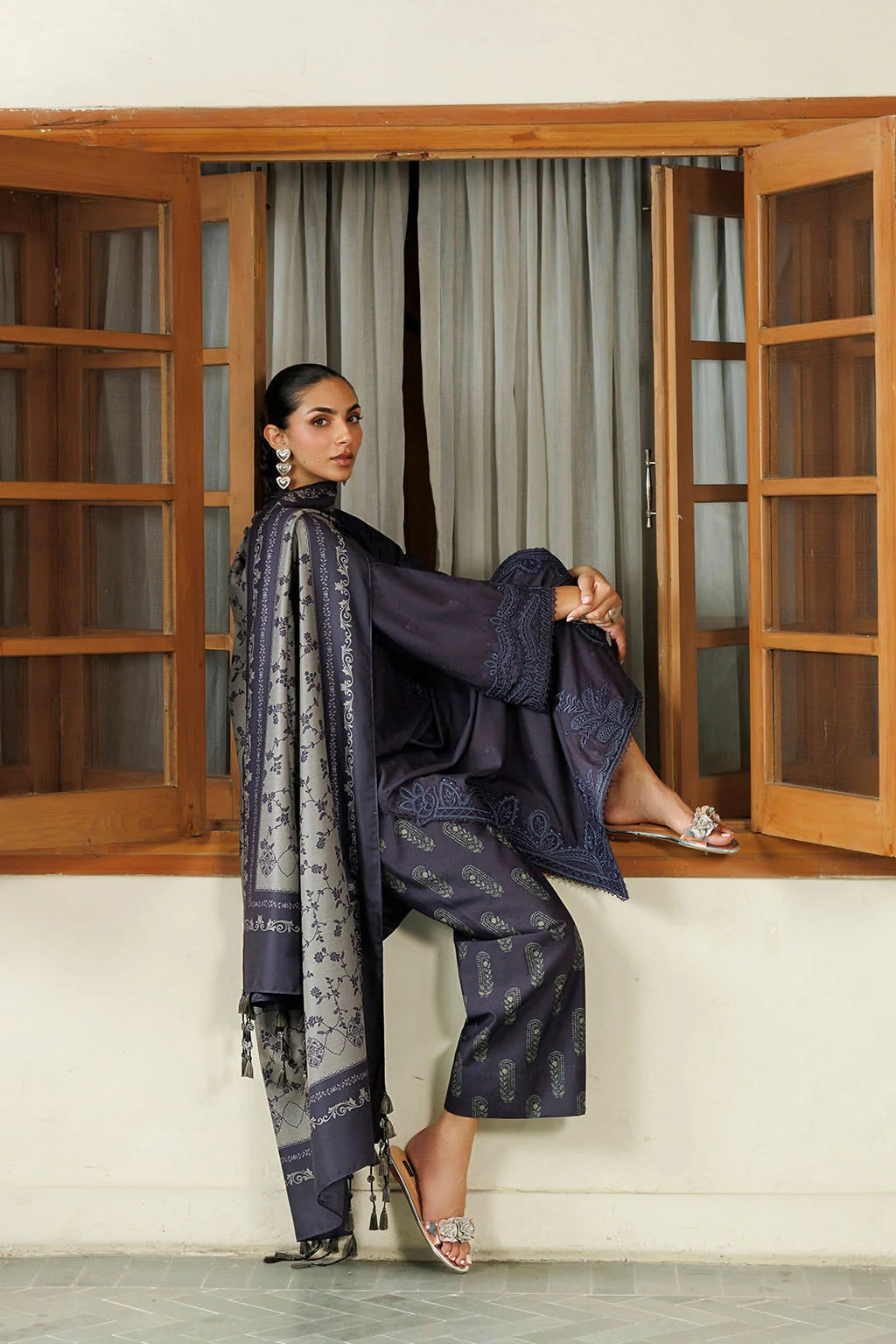 IPF-30 Embroidered Printed Viscose Linen