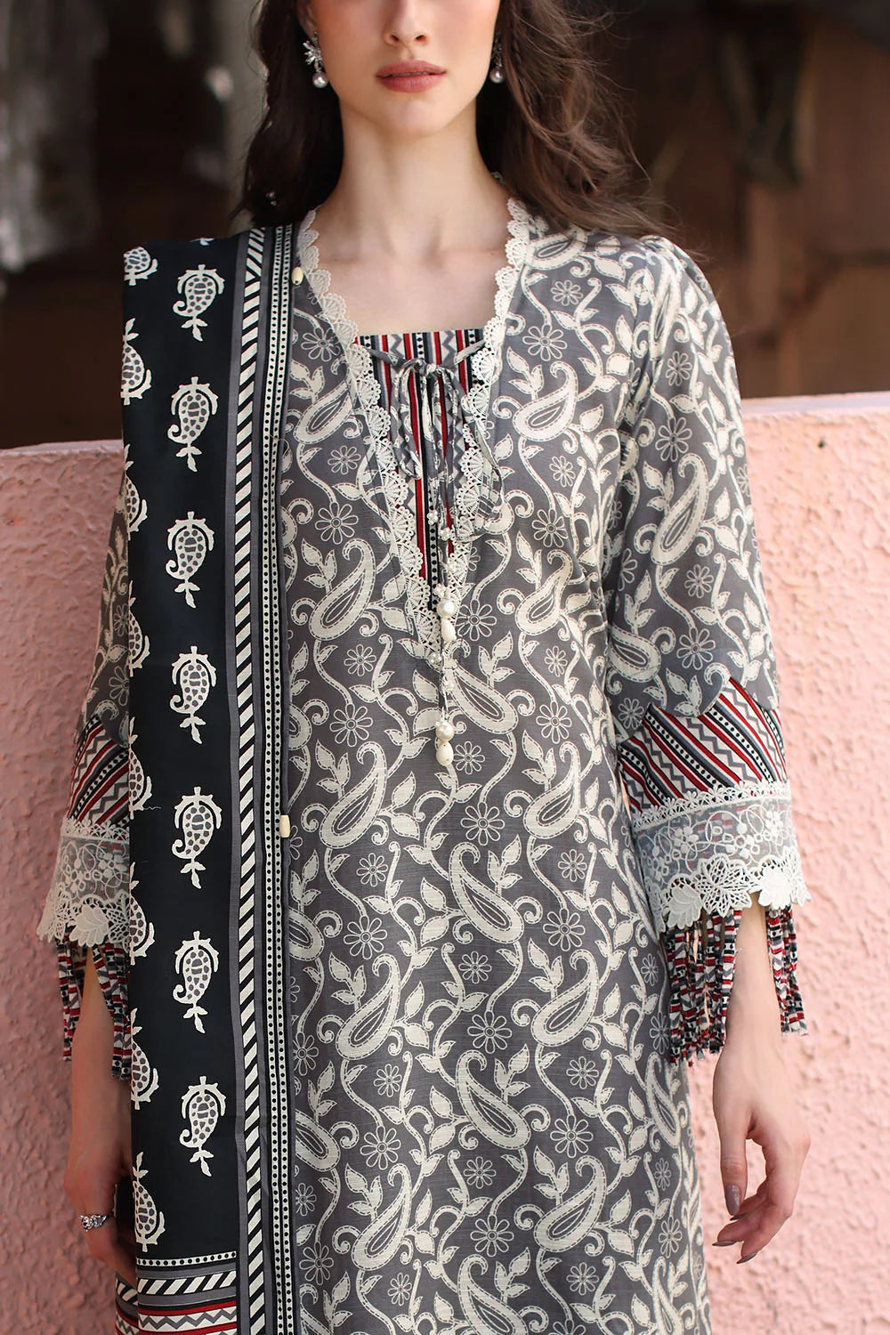 3 Piece Printed Khaddar Suit with Printed Khaddar Dupatta and Printed Trouser | K-62045