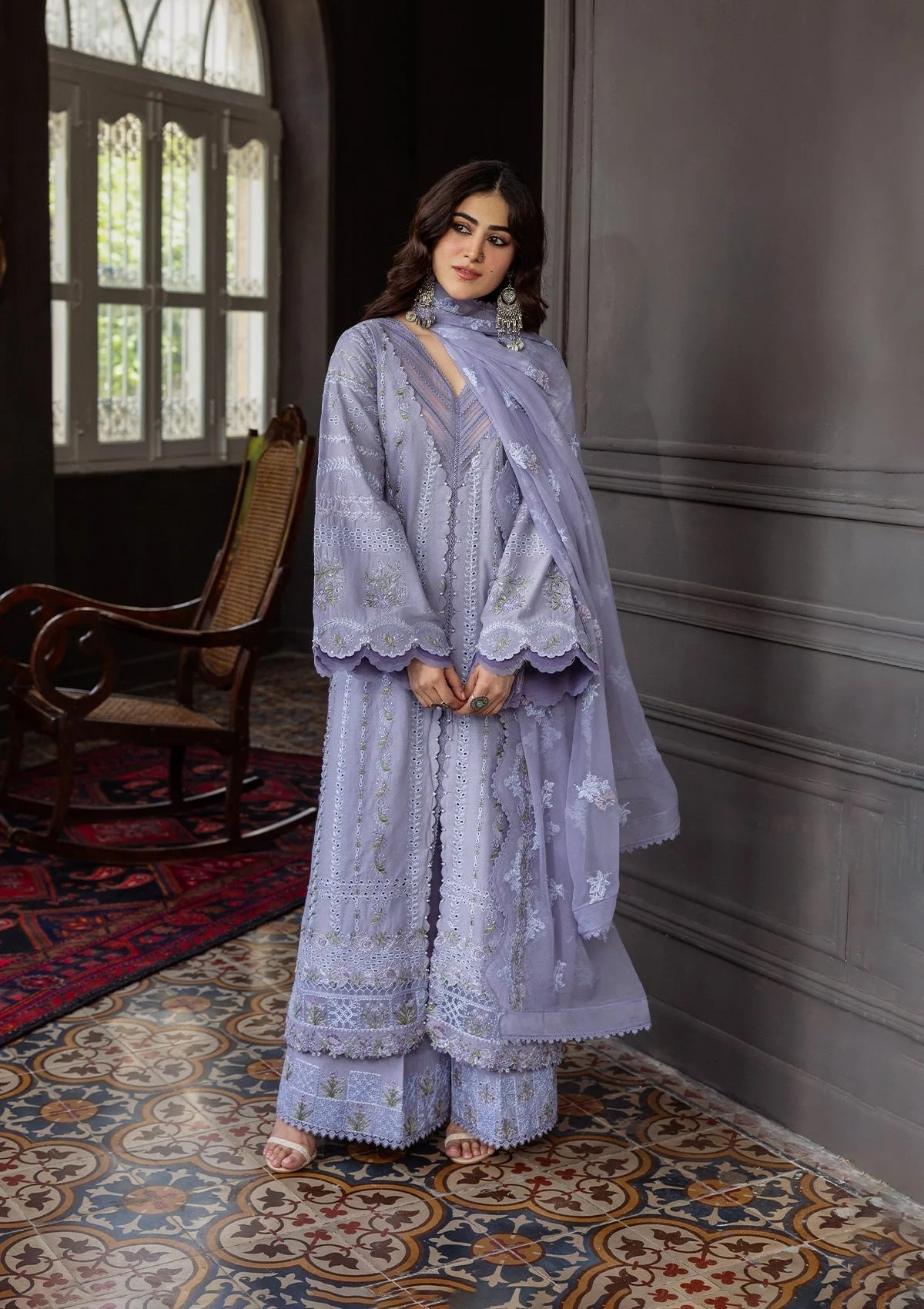 KKH-04 Wisteria