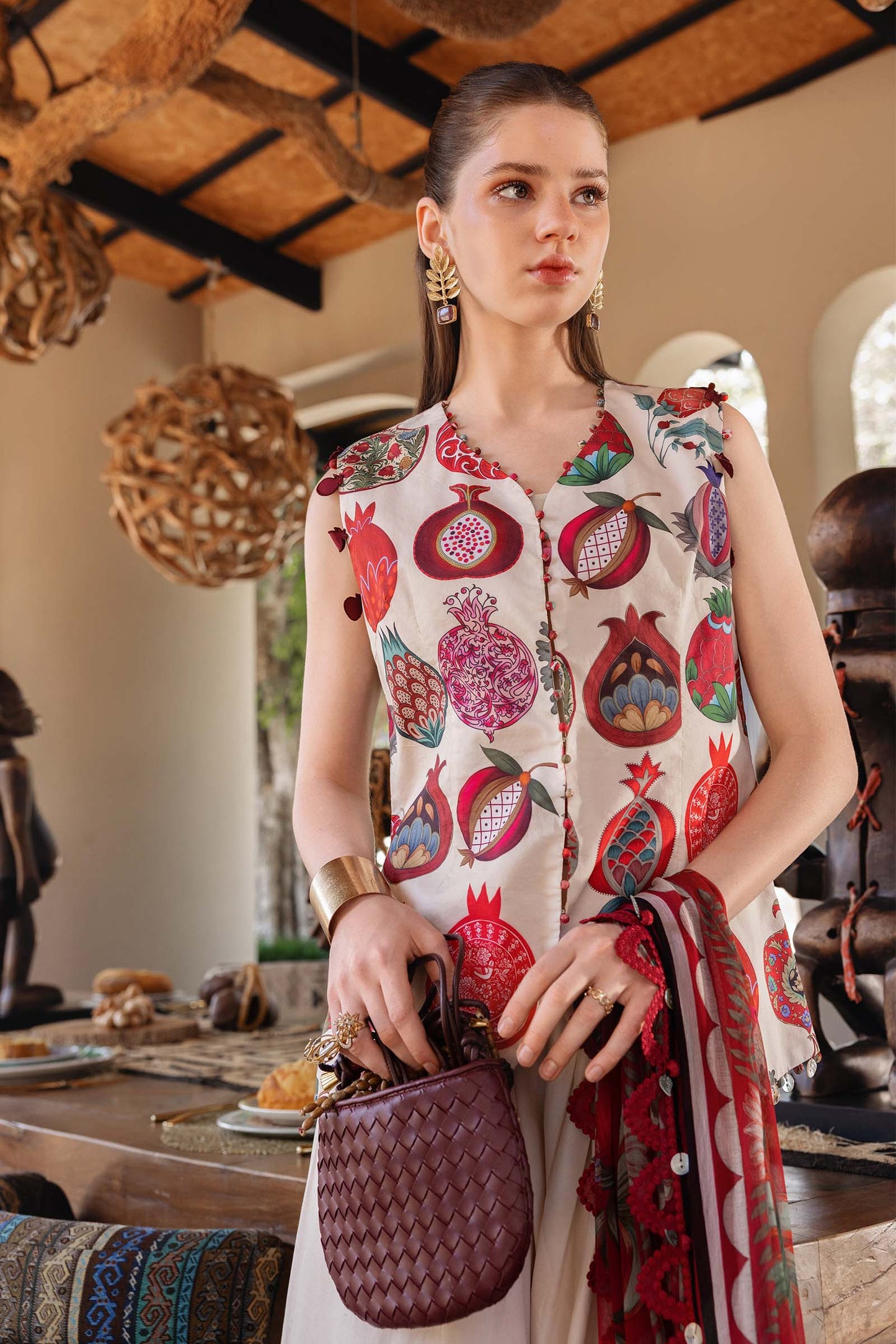 3 Piece Unstitched Embroidered Lawn Suit | MPT-2903-A