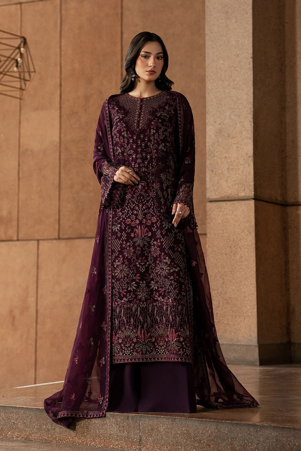 Maroon Majesty