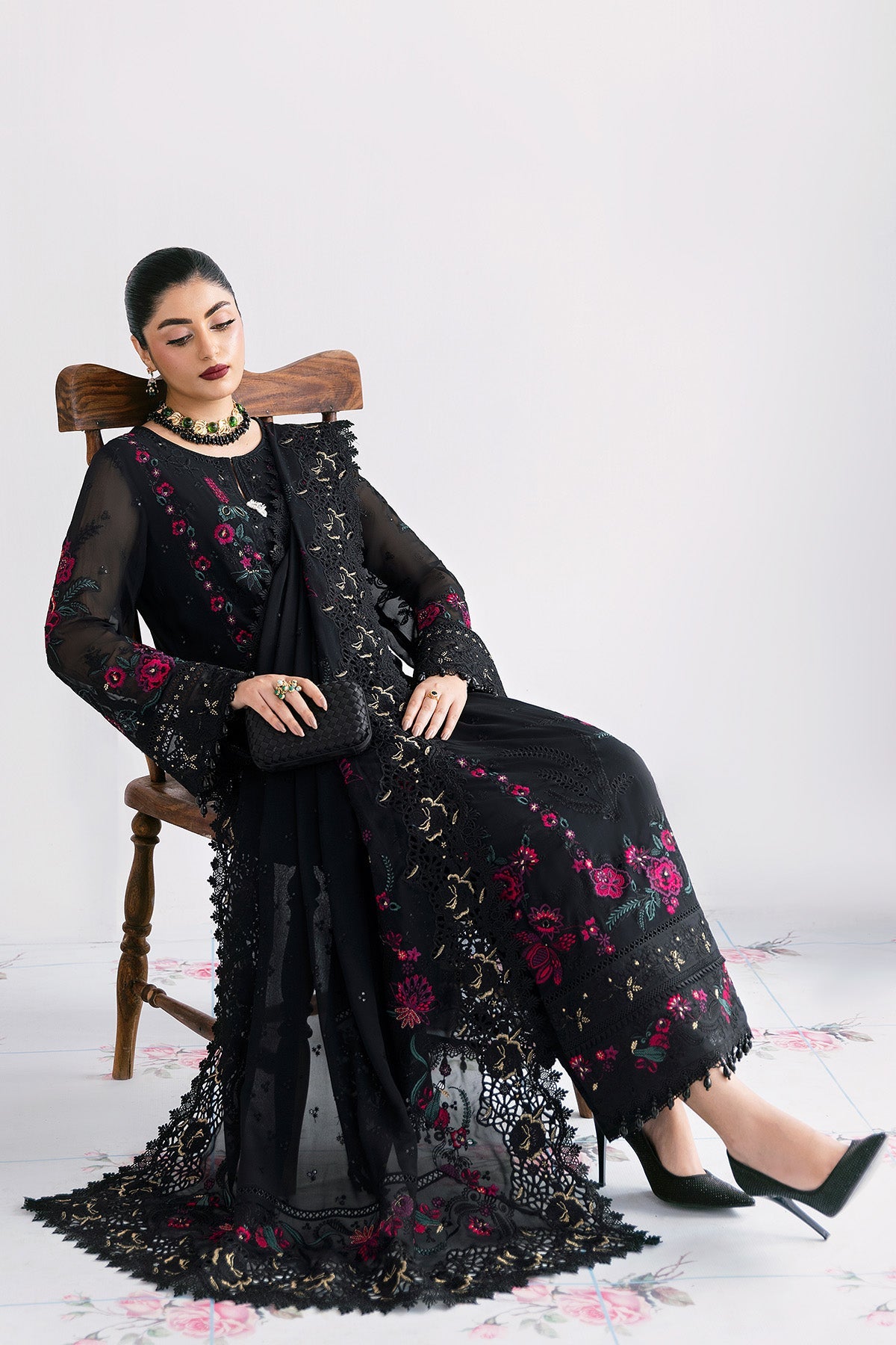 S-1095 Onyx