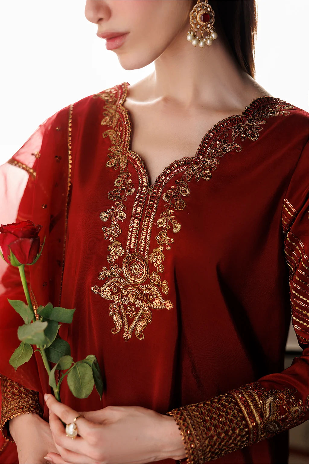UE-734 Embroidered Ramen Silk