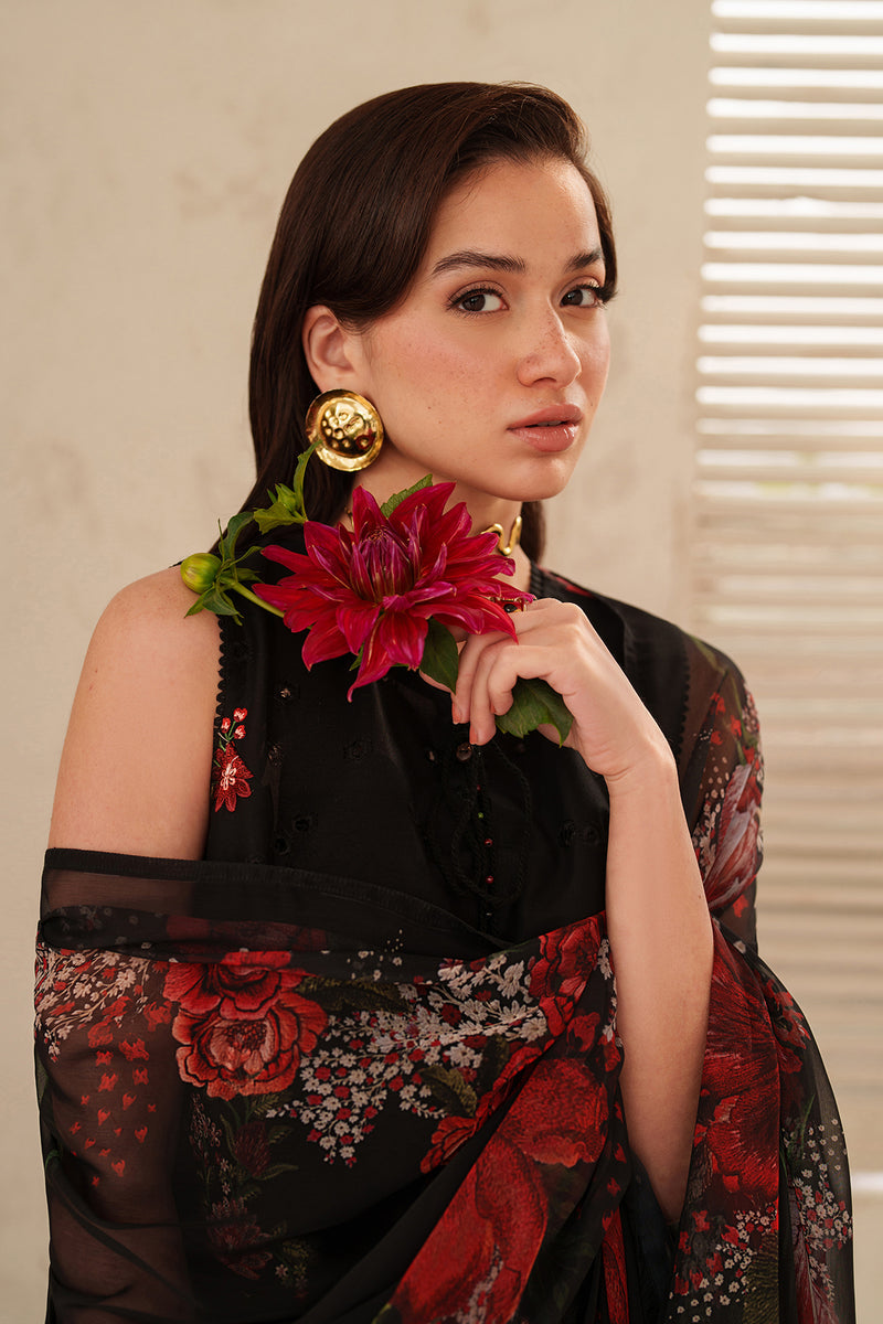 EMBROIDERED LAWN UF-4399