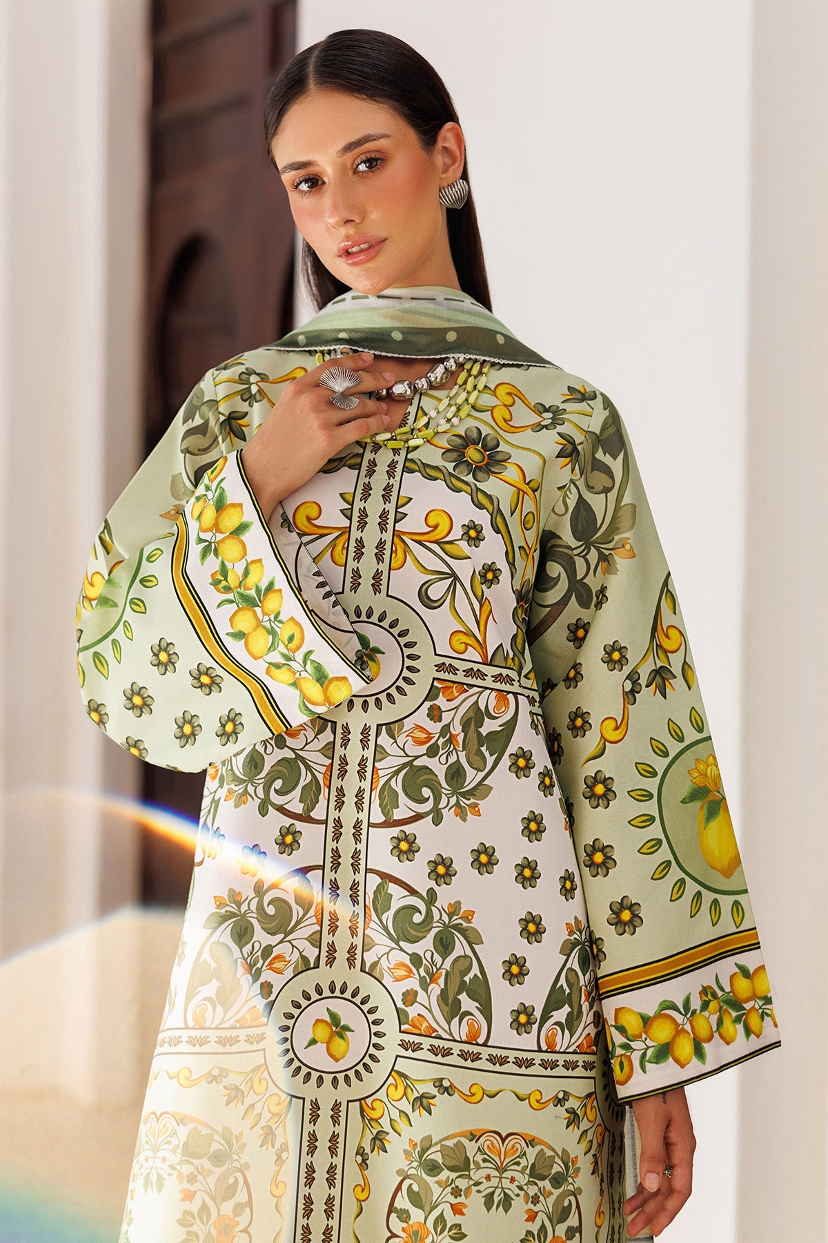 EMBROIDERED LAWN USE-9307